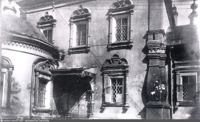 Храм Живоначальной Троицы в Троицкой слободе