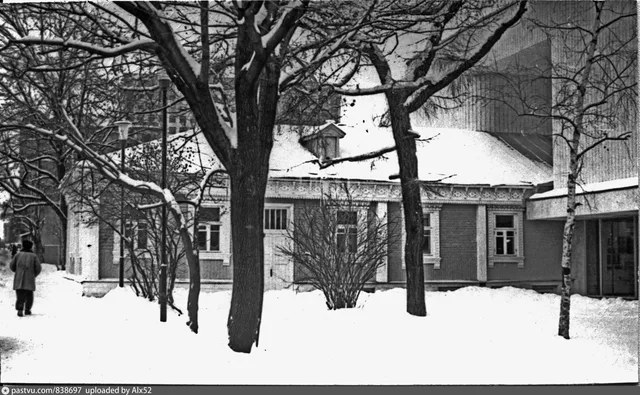 Большевистская улица, 4. Музей «Красная Пресня»