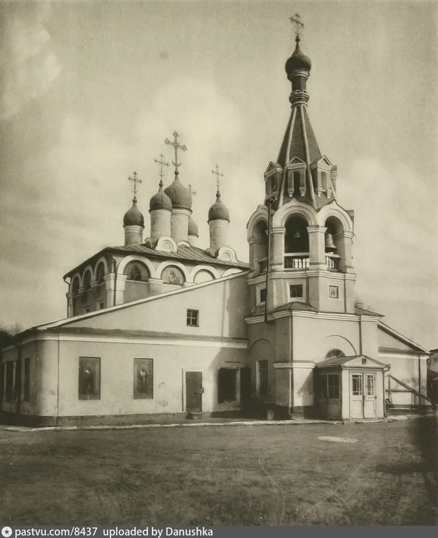 Церковь Ионна Предтечи в Старой Конюшенной
