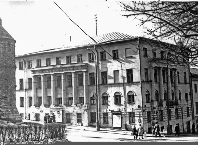 Рождественский бульвар, 6
