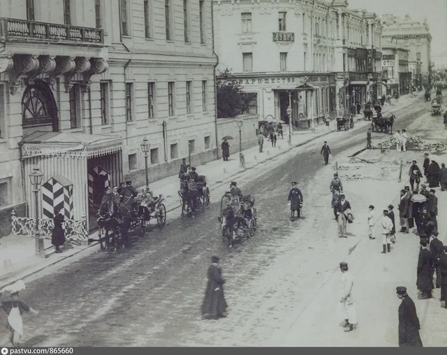 Тверская улица
