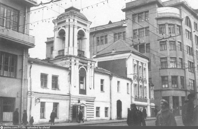 Храм Святителя Николая в Кленниках