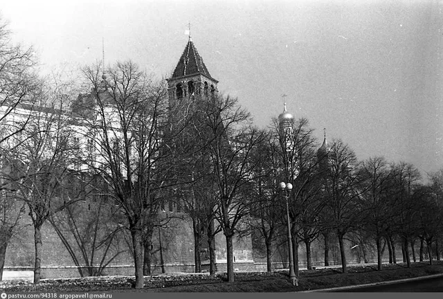 Благовещенская башня, 1958 год