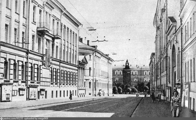 улица Герцена (Большая Никитская)