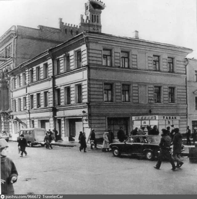 Улица 25 октября (Никольская улица)