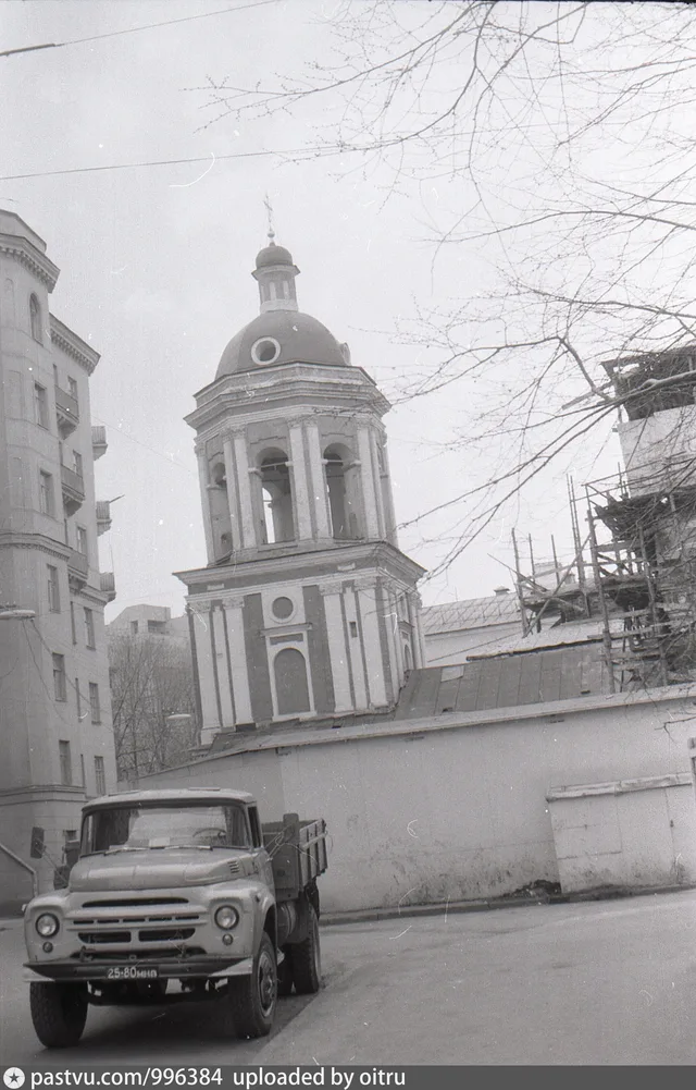 Колокольня церкви Иоанна Богослова